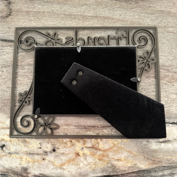 Friends Picture Frame - Picture 2 of 2